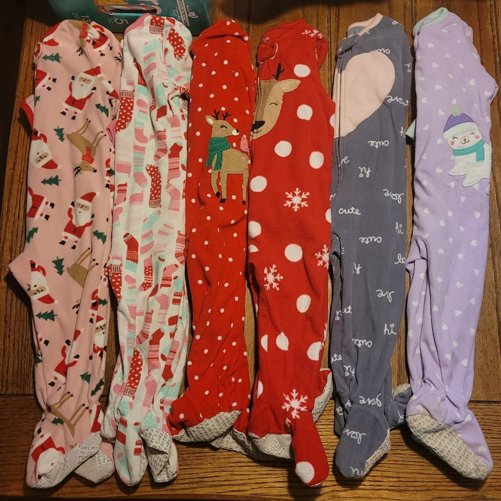 6 Pc Lot Carters Sleepers Size 18 month Baby Hearts Christmas Snowmen